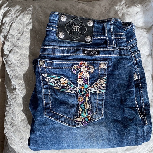 Miss Me Women’s size 29 Boot Cut Jeans - Picture 5 of 7